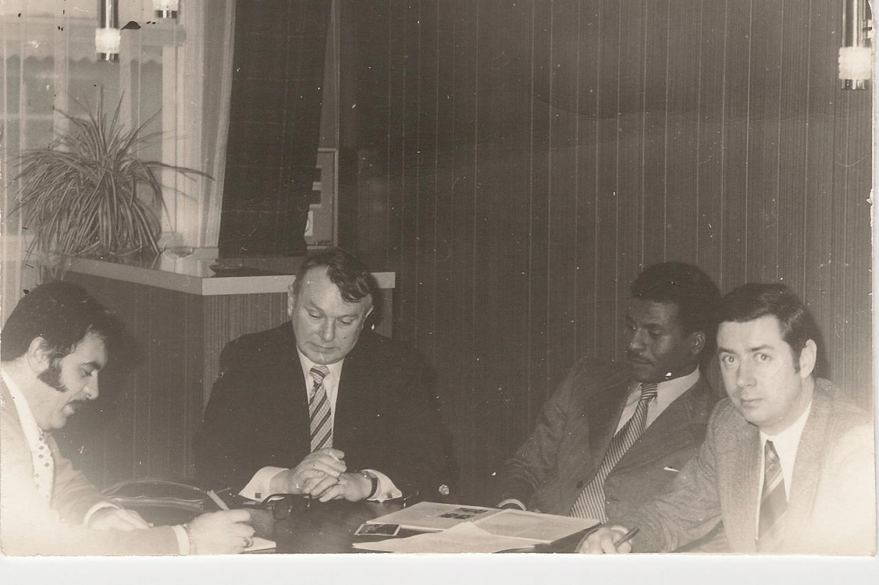 1975-contrat Libye-AM & GC